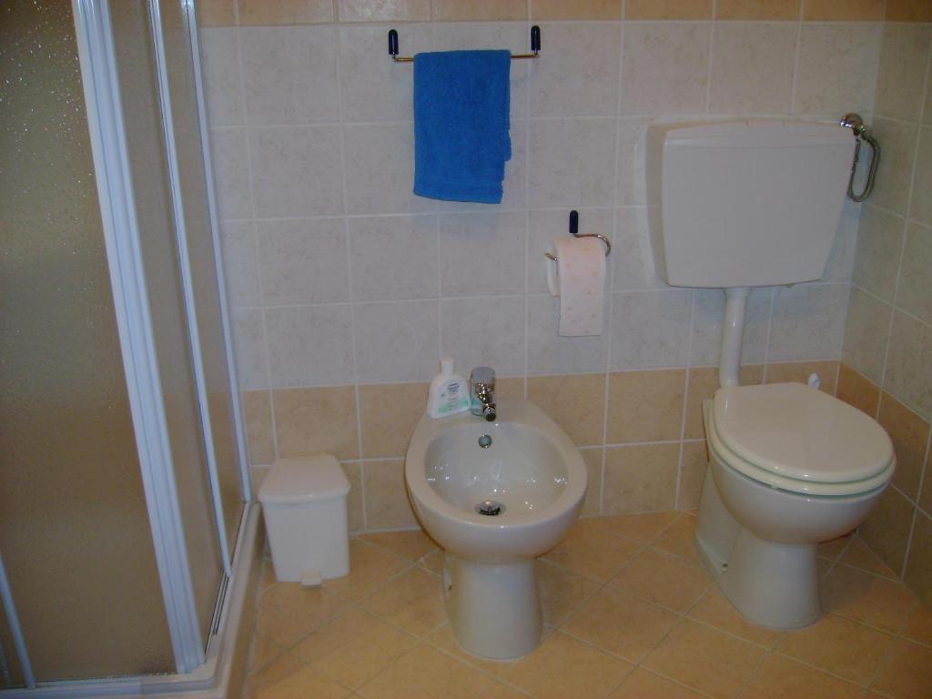 B&B Locanda Della Sesta Felicita Vaglio Serra Szoba fotó